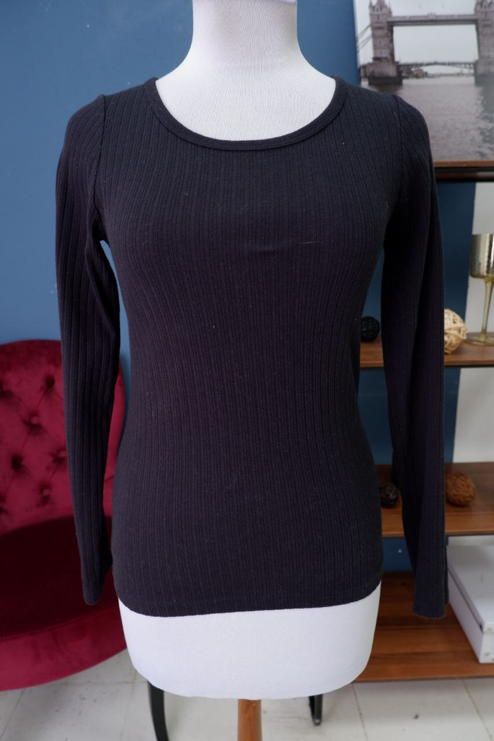 Джемпер Uniqlo базовый 44 размер