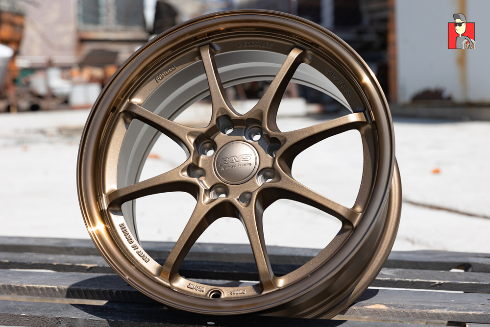 Комплект дисков Rays CE28 17x7.5 et35 4x100/4x114.3