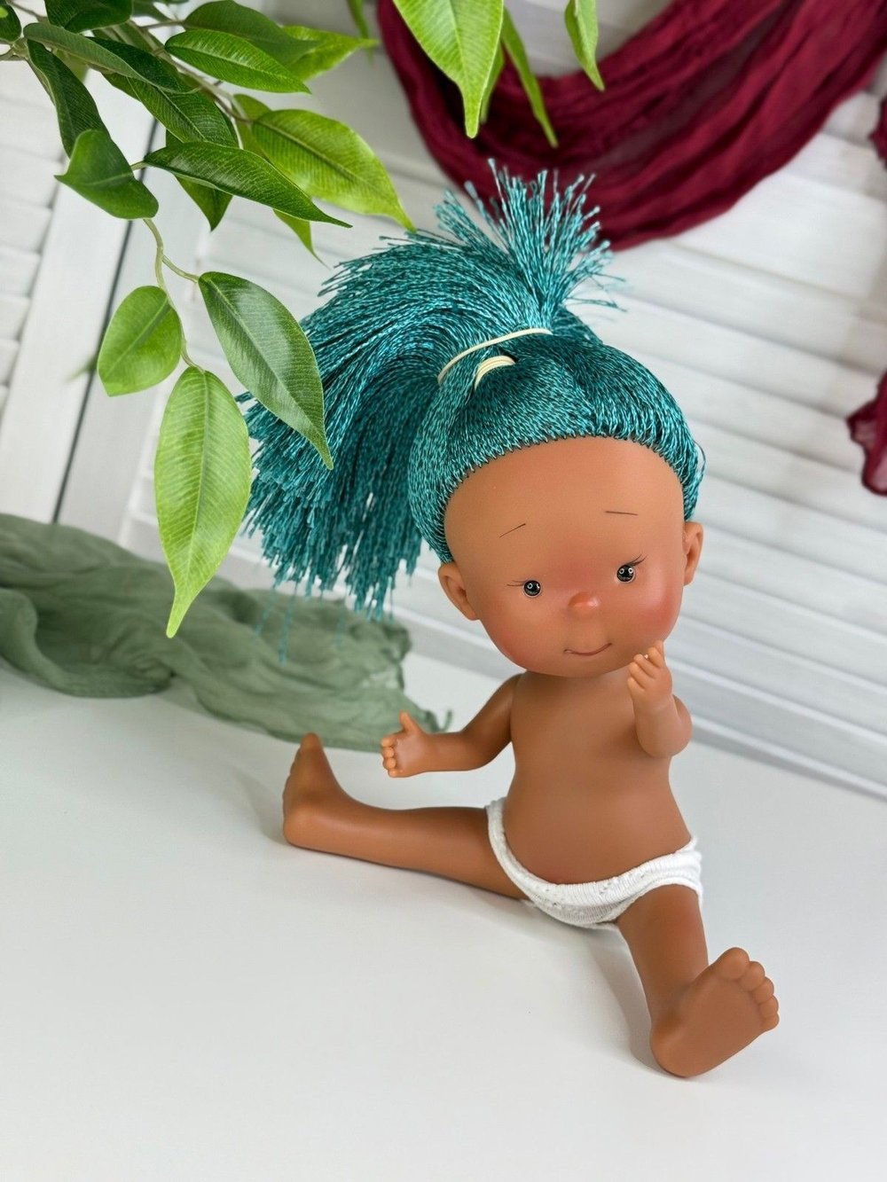 Кукла Nines виниловая 30см PIPPA LATINA без одежды (2899WL7A2)