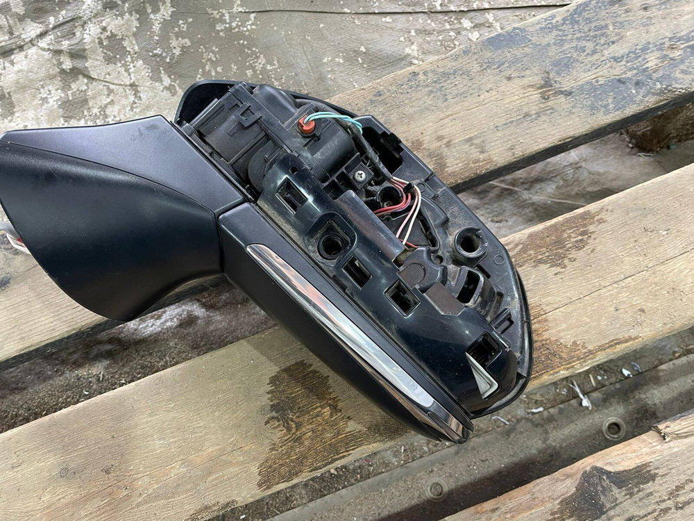 Зеркало левое 8 pin Toyota Camry (XV70) 17-нв Б/У Оригинал