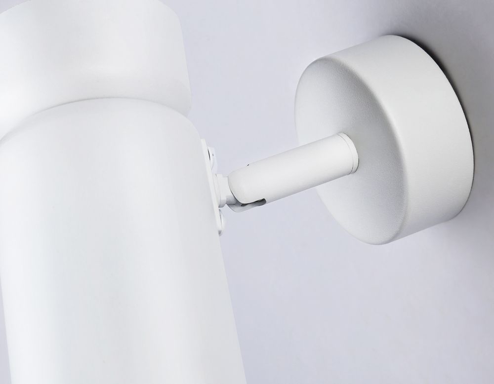 Ambrella Накладной поворотный спот со сменной лампой GU10 Move TA13171