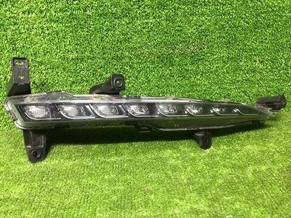 ДХО правый Genesis G90 (2016-2019)