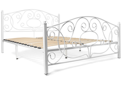 Полутораспальная кровать Викси 140х200 белая