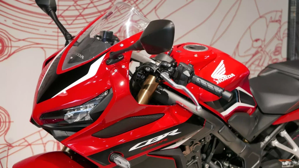 Honda CBR650R