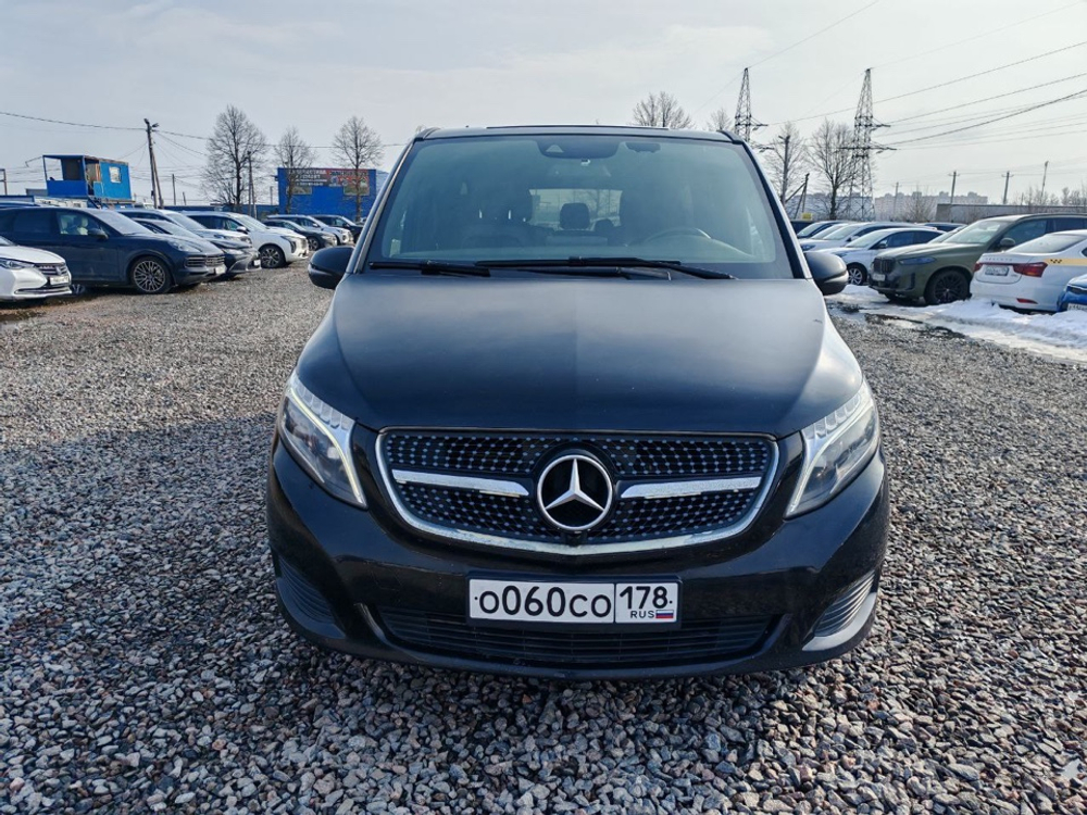 Mercedes-Benz V-CLASS 220 d Avantgarde 4MATIC
