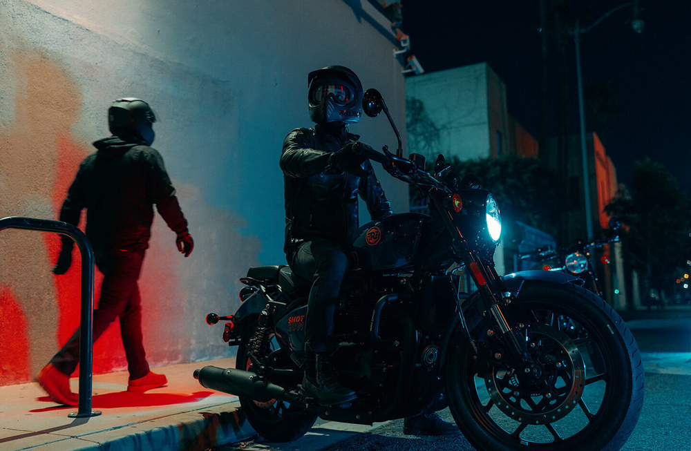 Royal Enfield Shotgun 650 Plasma Blue (Mid)