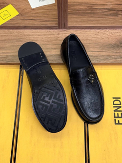 Лоферы Fendi