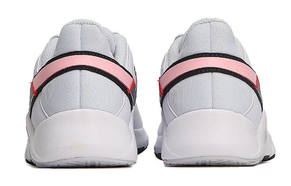 Кроссовки Nike Legend Essential 2 (Женская размерная сетка)