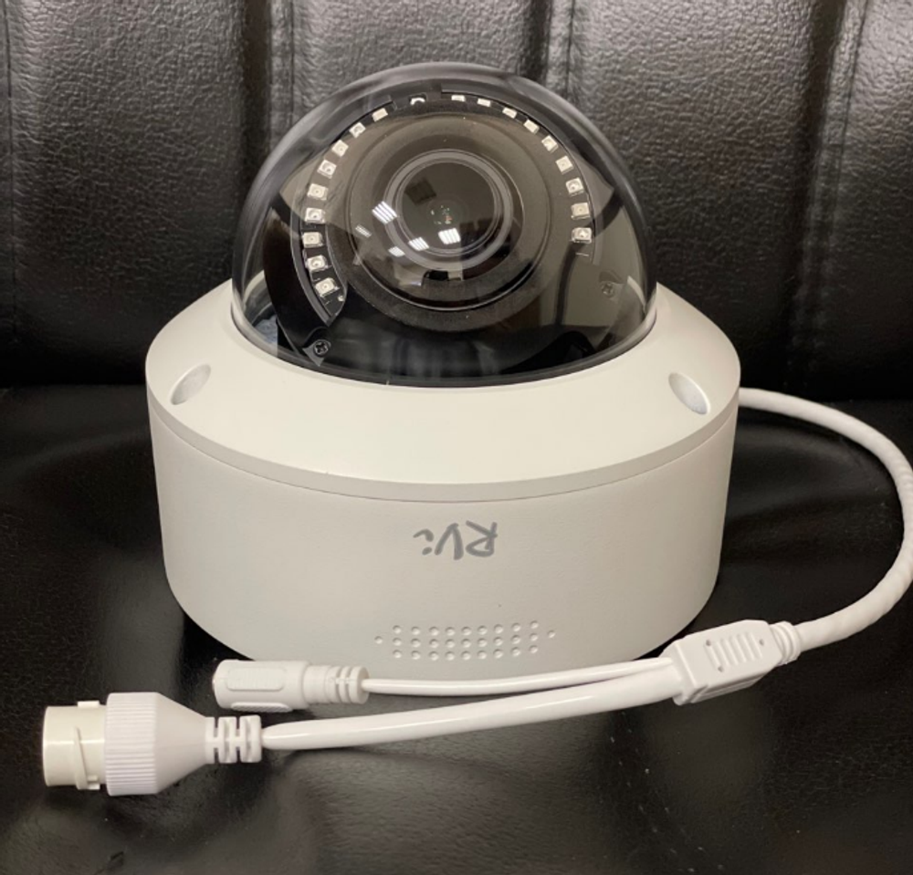 RVi-1NCD2025 (2.8-12) white Купольная IP-видеокамера
