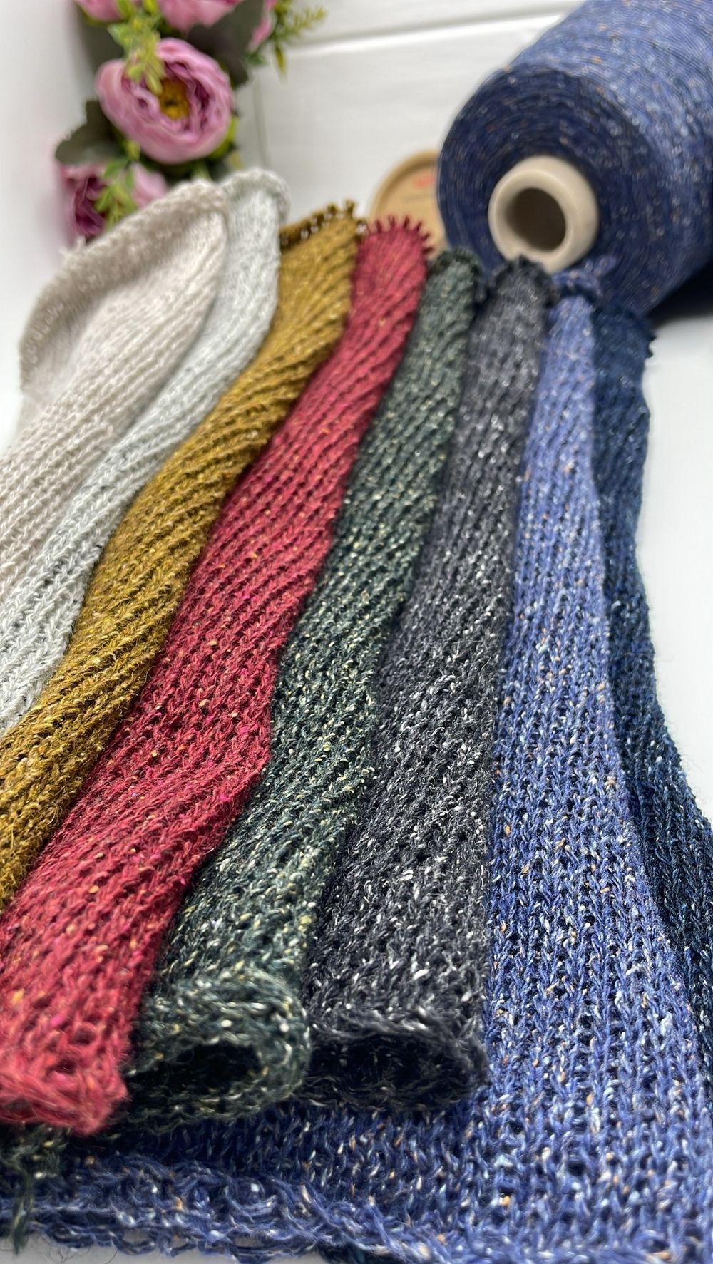 E. Miroglio 37% меринос 18% шёлк 45% полиакрил