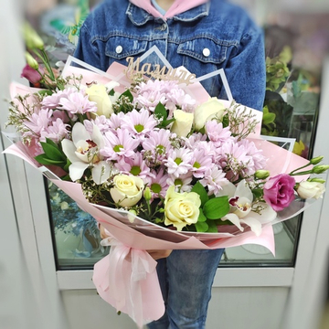 Авторский букет в розовой гамме