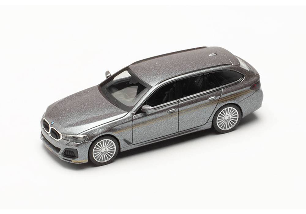 Автомобиль BMW Alpina B5 Touring, серебристо-серый металлик