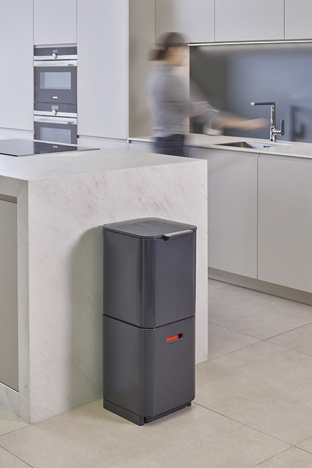 Контейнер для мусора с двумя баками Totem Compact 40 л графит, Joseph Joseph