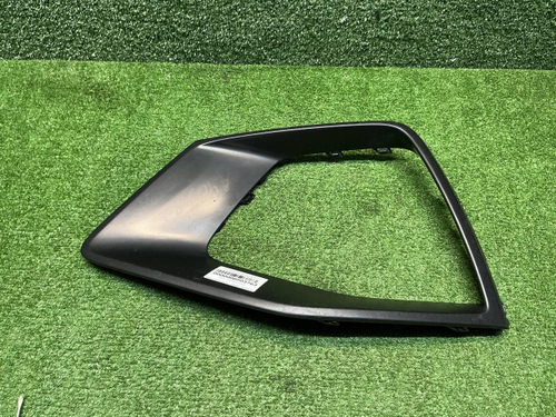 Накладка переднего бампера Audi Q8 (18-23) S-line