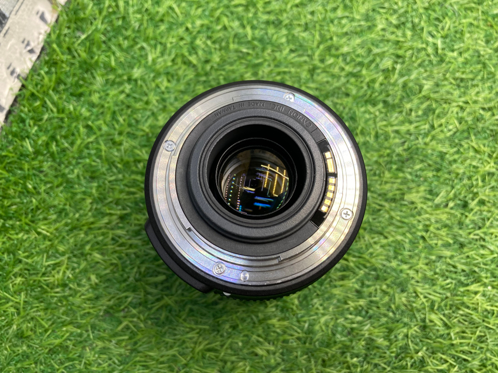 Canon EF-S 18-135mm 3.5-5.6 IS