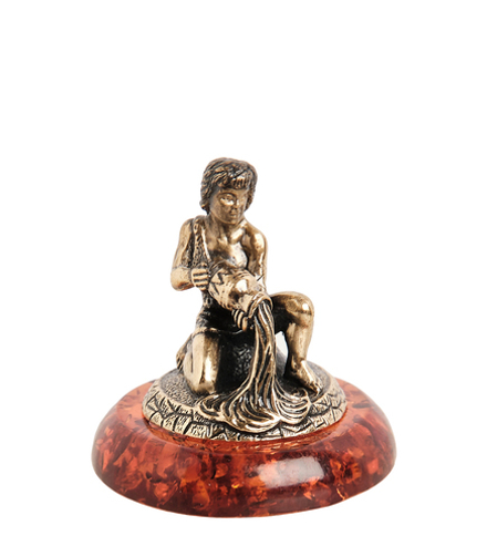 Народные промыслы AM- 988 Фигурка «Знак зодиака - Водолей» (латунь, янтарь)