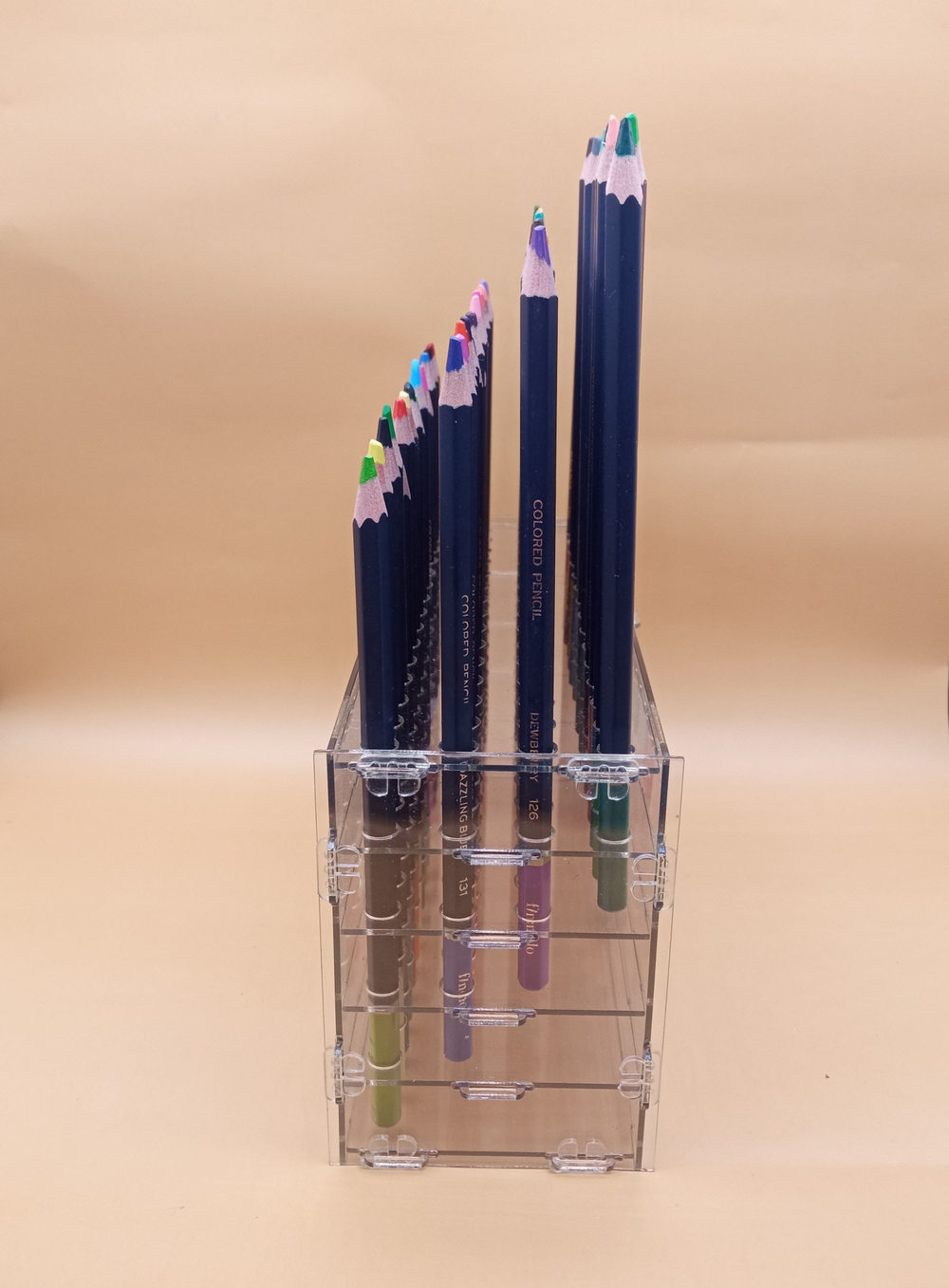 Подставка - органайзер для карандашей для скетчинга и рисования / Лаборатория Радуги, для 60 карандашей, прозрачный, из акрила