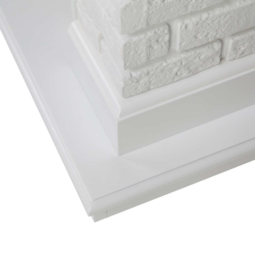 Каминокомплект Real Flame Brixton 25,5 WT с очагом Evrika 25,5