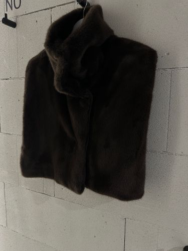 Жилет-манишка норка (горький шоколад)