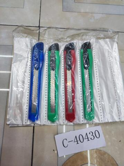 Нож канцелярский 9 мм классические цвета 4 цвета микс, С-40430