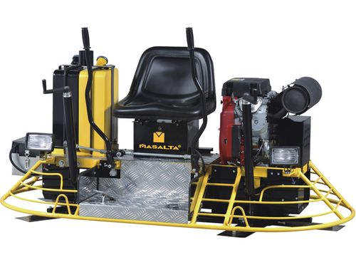 Masalta MRT73 - Двухроторная затирочная машина по бетону - [2х920 мм / Honda GX690]