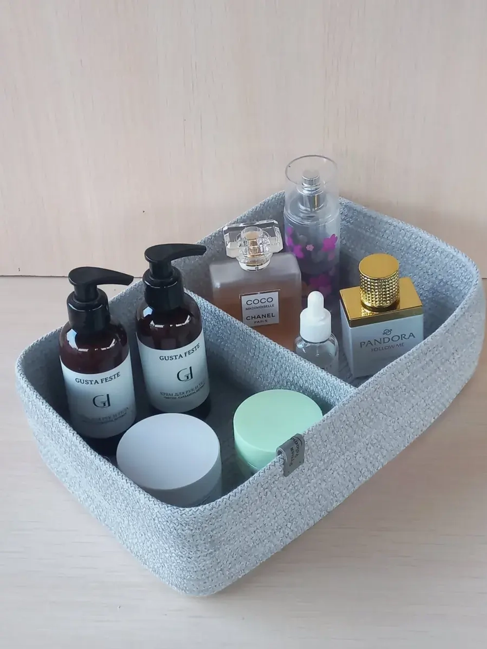 Органайзер для косметики плетеный