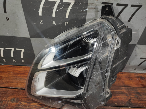 Фара левая LED Omoda C5 22-нв Б/У Оригинал 605000530AA