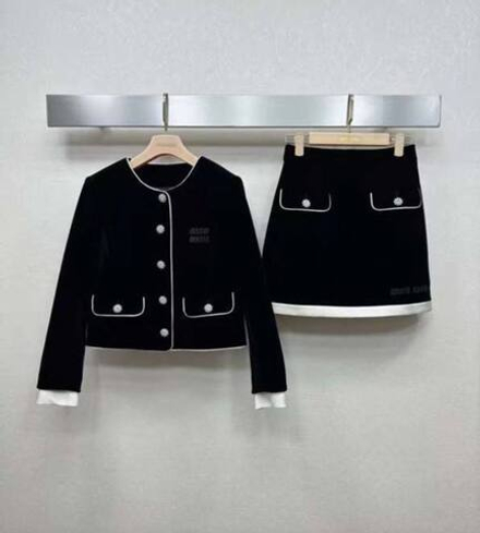 Костюм MIU MIU