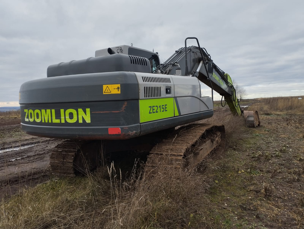 Zoomlion ZE215 Экскаватор ZE215E (Дизельный, 5,9 л, 152 л.с., АТ)