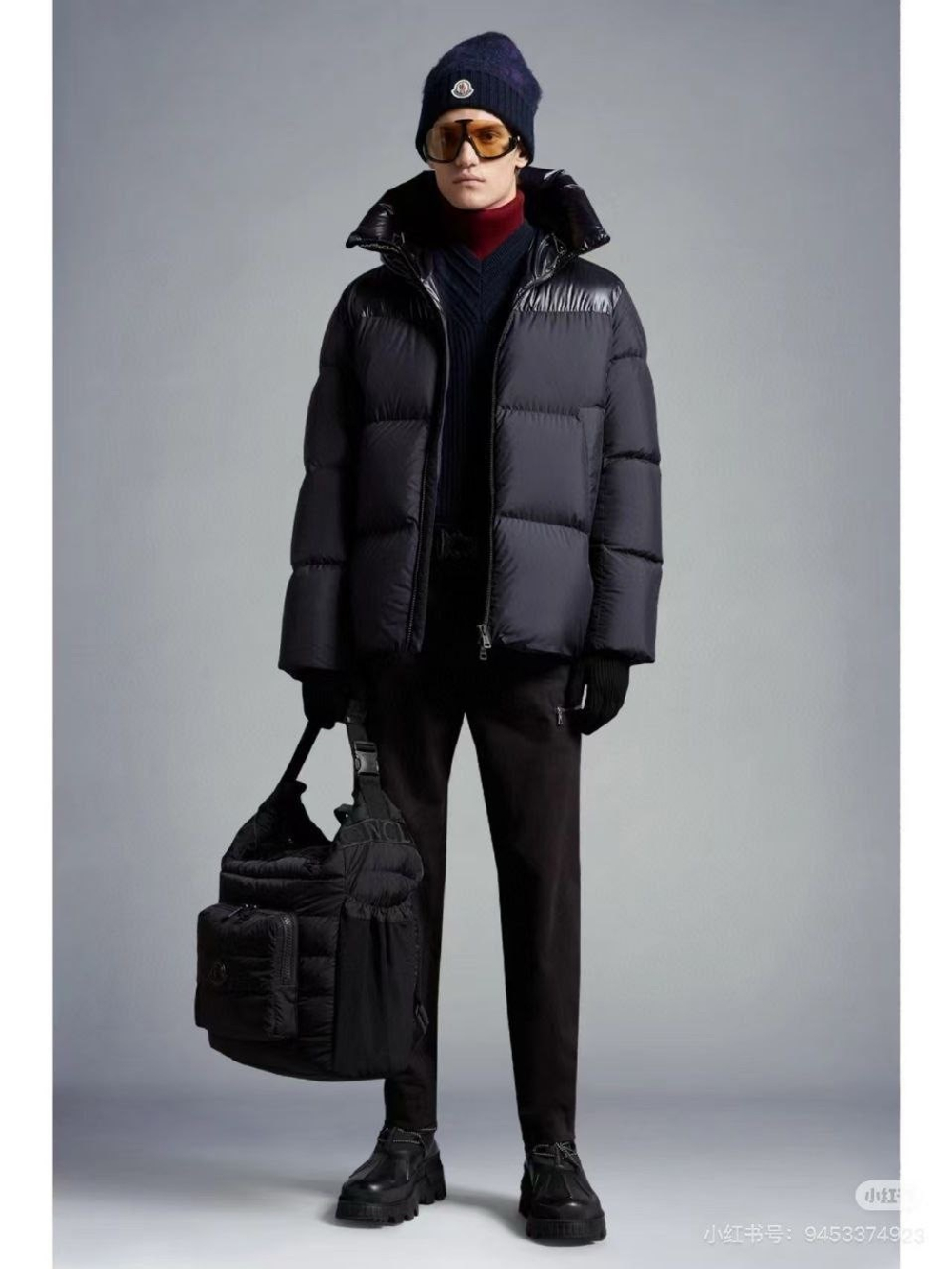 Пуховик Moncler