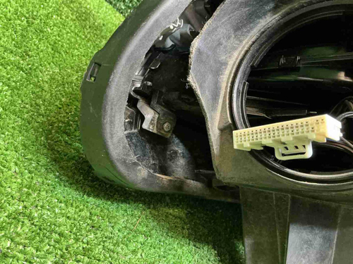 Битая Фара правая Genesis GV80 (2020-2023) LED