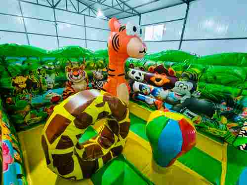 Коммерческий надувной батут «Чудо-сафари 3» 3,5*3,5*2,6 м