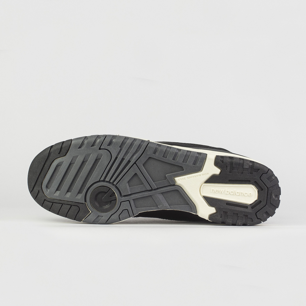 Кроссовки New Balance 550 Wmns Black / White new