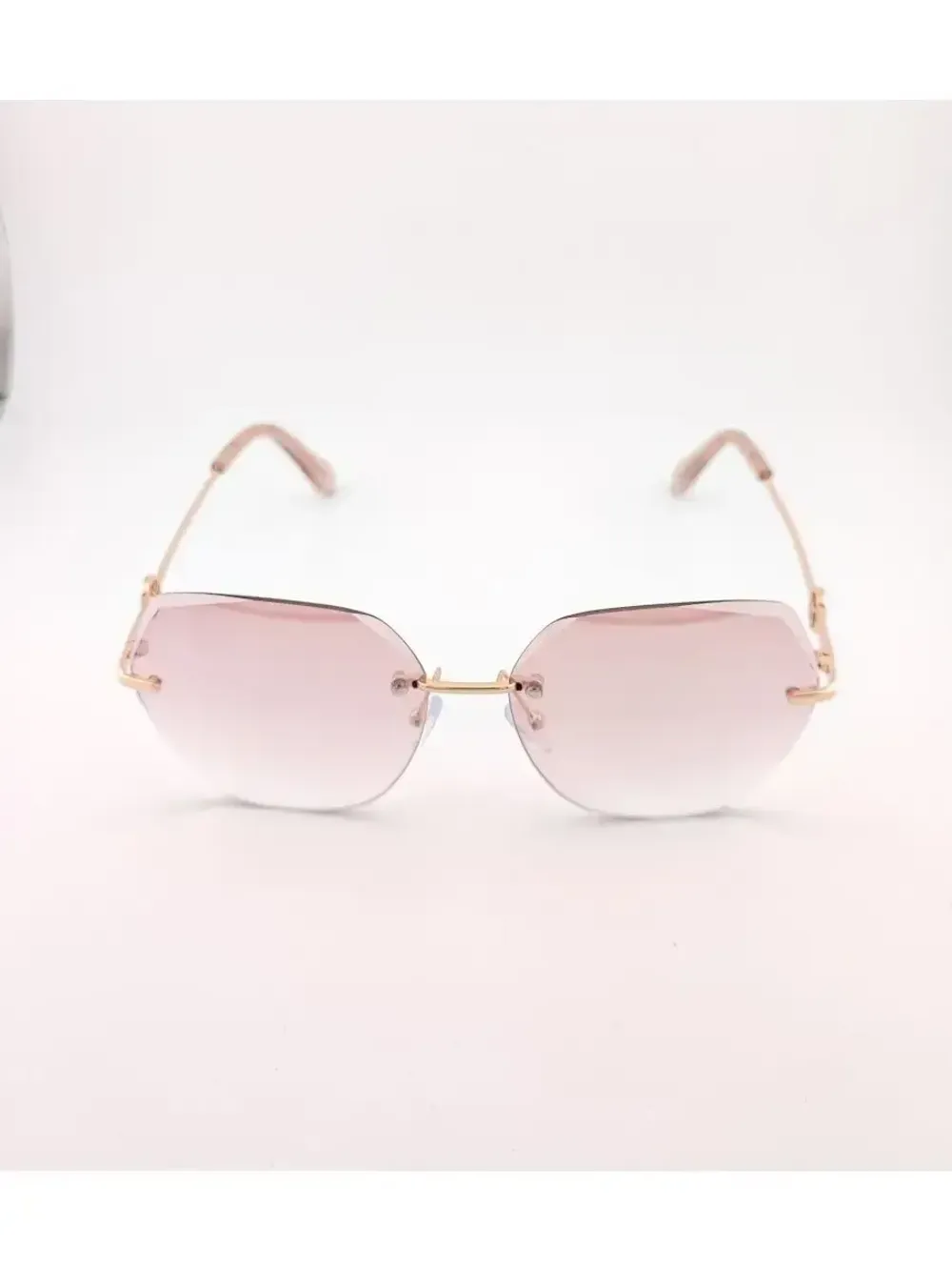 Очки солнцезащитные