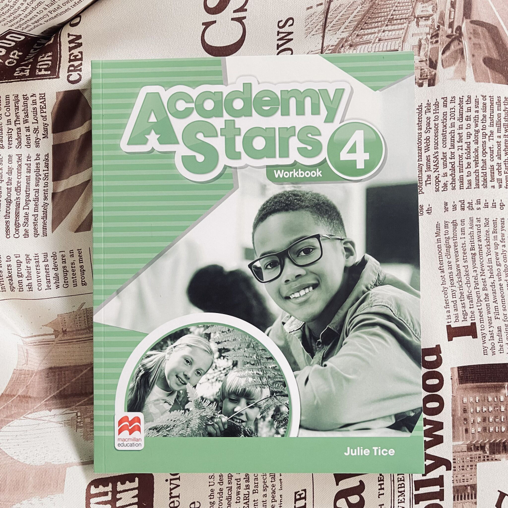 Academy Stars 4: Pupil's Book+Workbook+CD