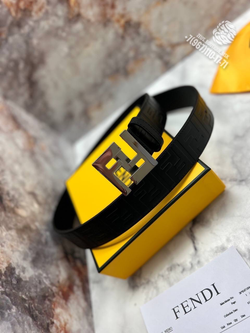 Ремень Fendi