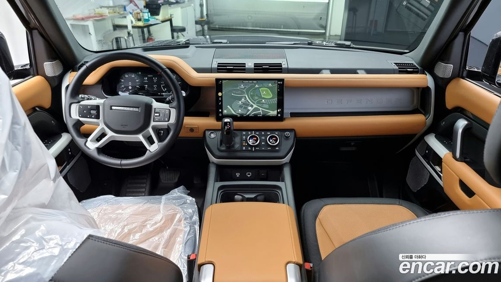 Land Rover Defender (L663) 130 D300 X-Dynamic HSE (03.2023)