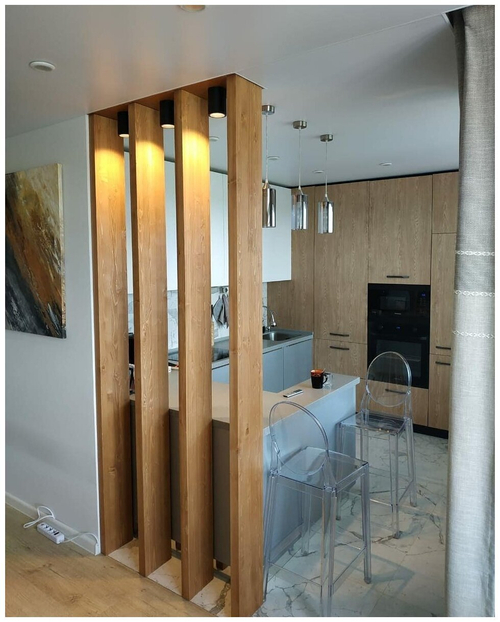 Перегородка 50х200мм с подсветкой из Сосны