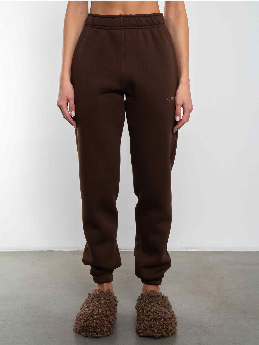 Брюки джоггеры женские коричневый с начесом