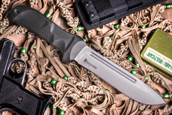 Подарочный набор: Dominus AUS-8 Stonewash и шкатулка 80 лет Великой Победы