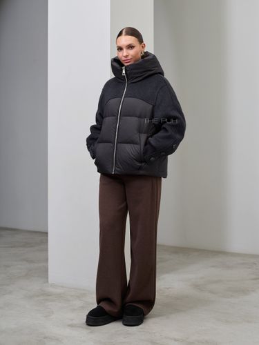 Комбинированный черный пуховик с капюшоном