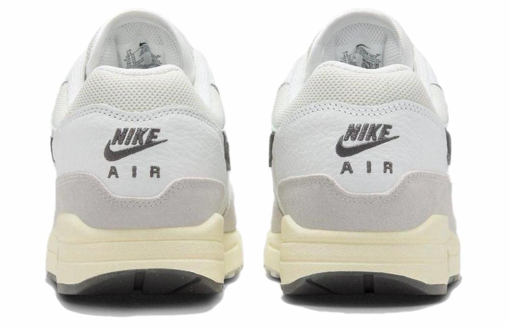 Кроссовки Nike Air Max 1
