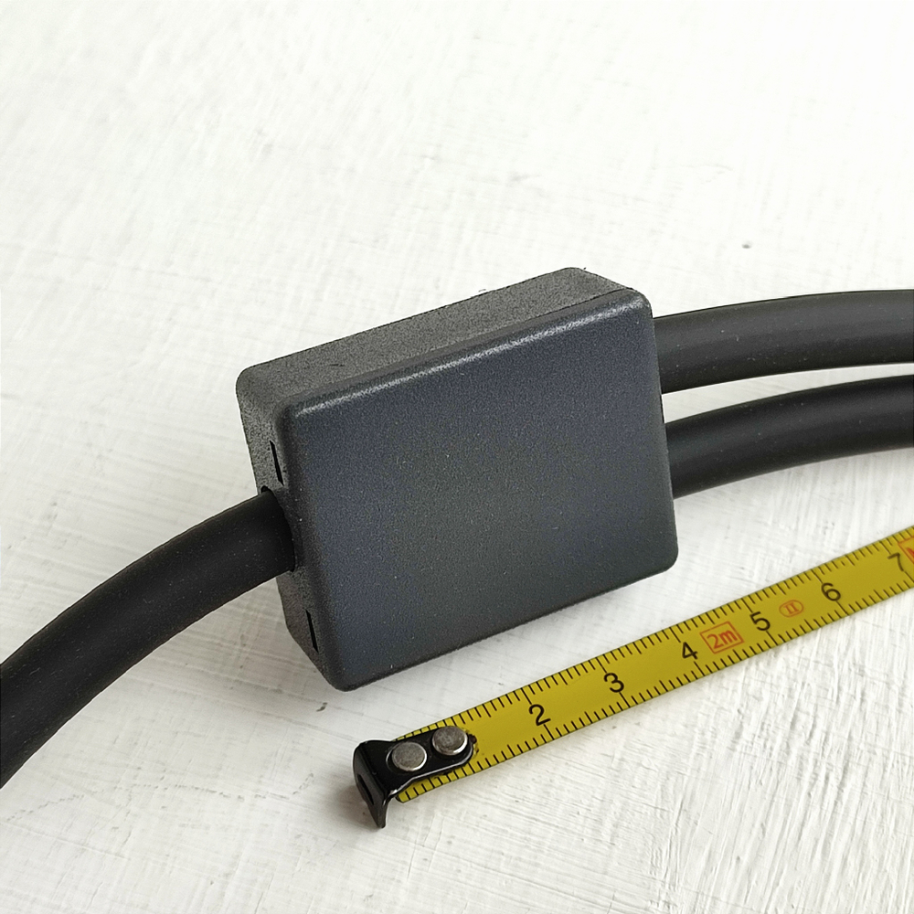 DAXX Y390 Разветвитель 2XLRпапа- 1XLRмама кабель из посеребренной монокристаллической меди. High Grade D=9mm