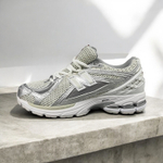 New Balance 1906R • White