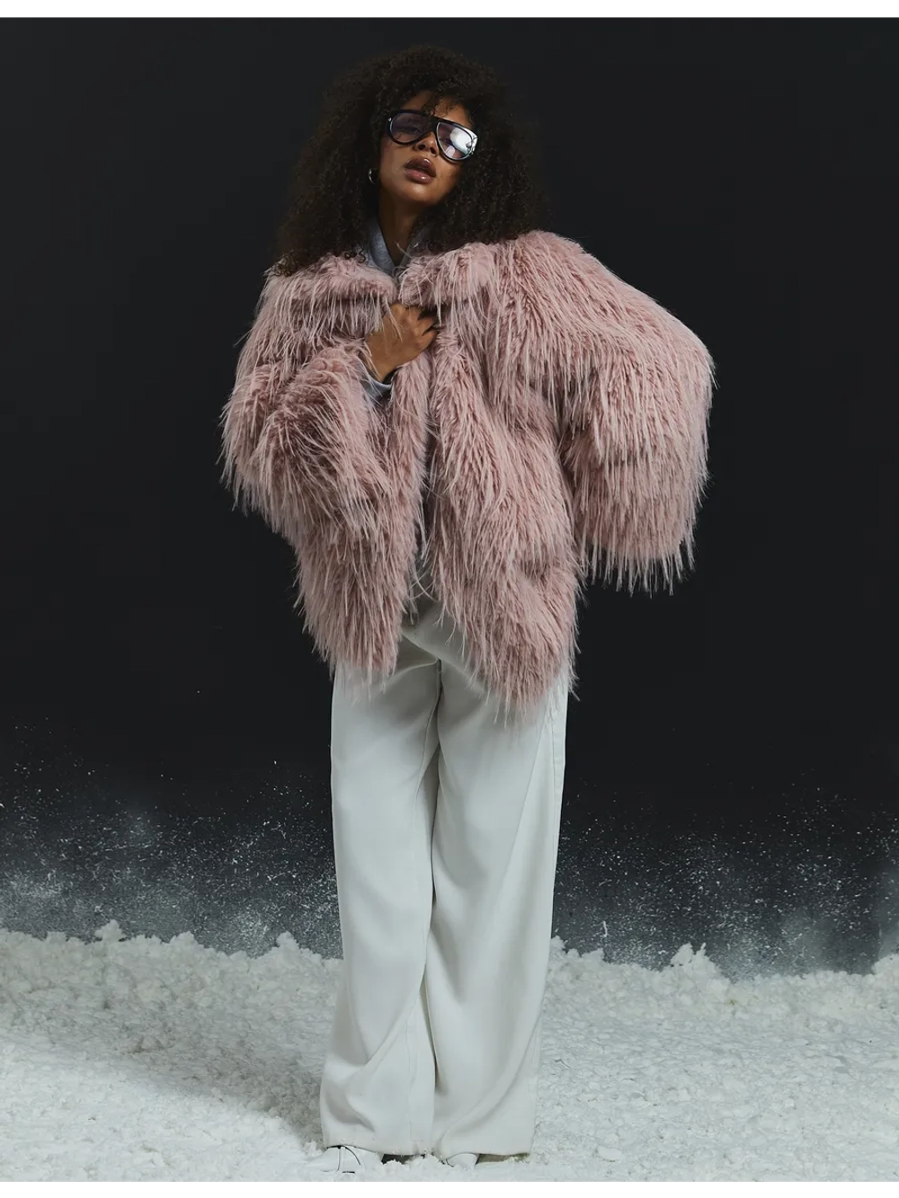 Шуба искусственная пушистая с длинным ворсом, Розовая пудра, SilverFox