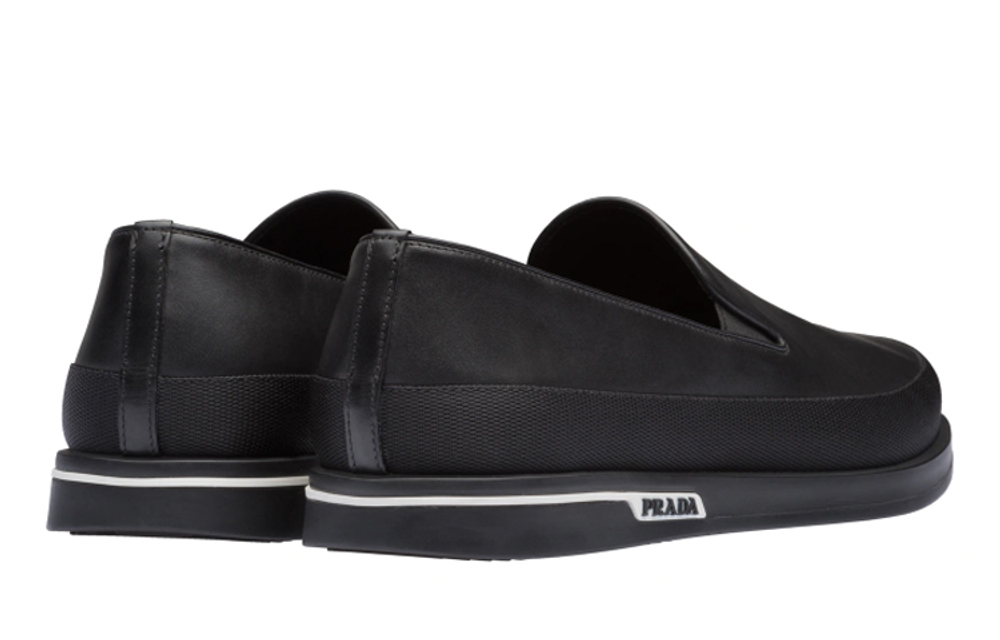 PRADA Casual Leather Shoes Men"s Low top Black