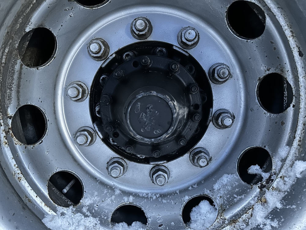 Крышка ступицы задней 2019г