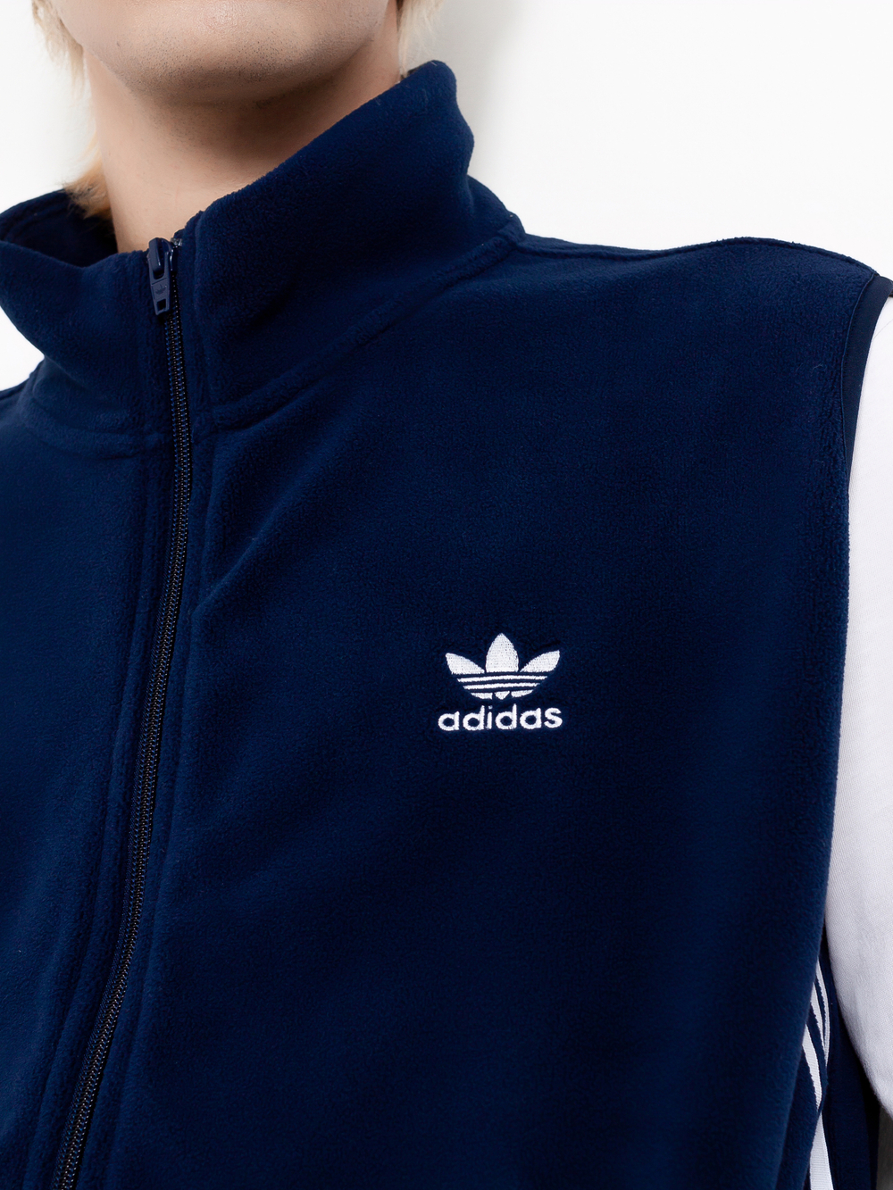 Жилет Adidas Adicolor 3-Stripes HK7391