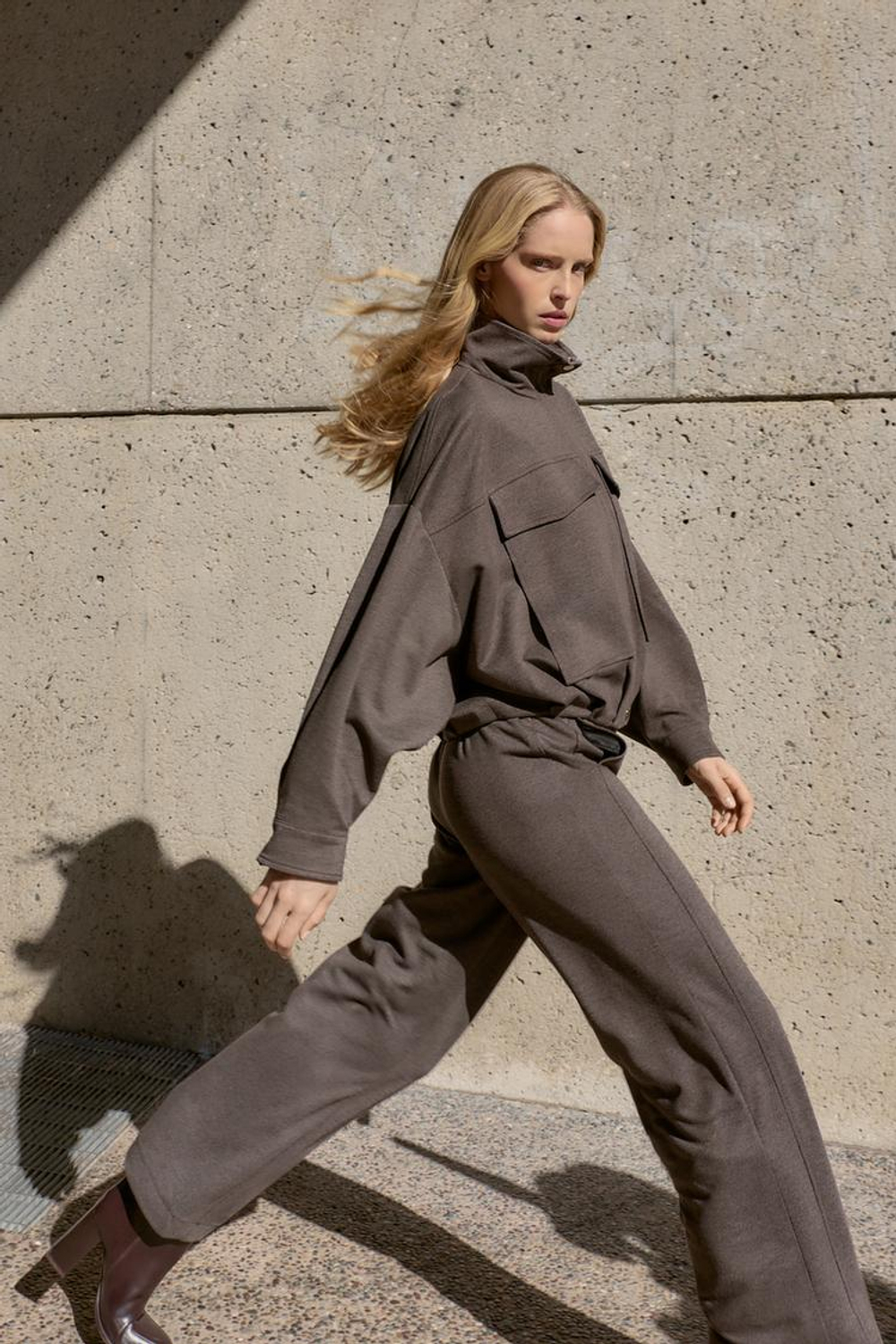 ZARA БОМБЕР С ВОРОТНИКОМ-СТОЙКОЙ, КОРИЧНЕВЫЙ МЕЛАНЖ