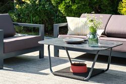 "Гранада" лаунж-зона из алюминия со столиком из HPL